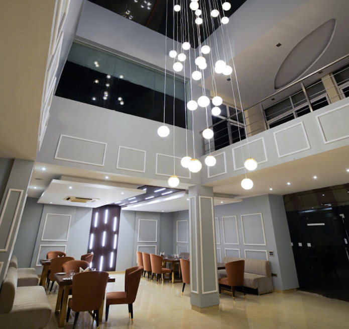 places to eat in Jim Cobbett